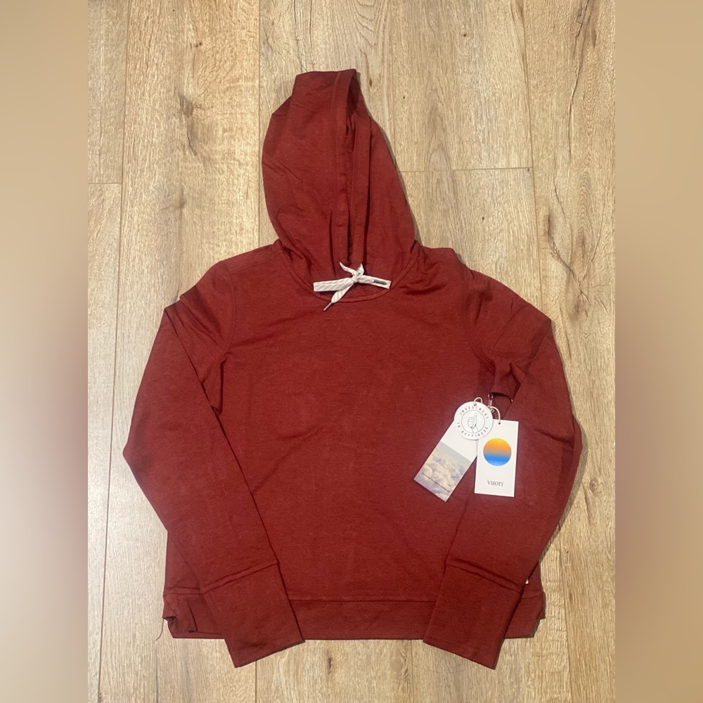 NWT Vuori Halo Essential Hoodie Women XS MSRP $96 Orange Currant Heather